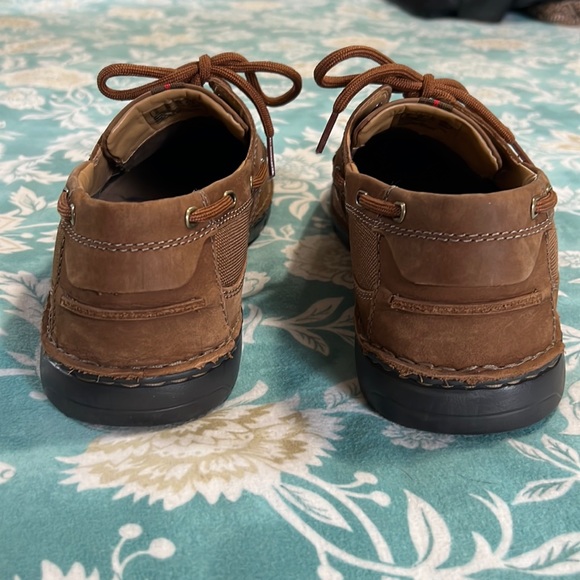 Clarks Leather Boat Shoes - Picture 11 of 14